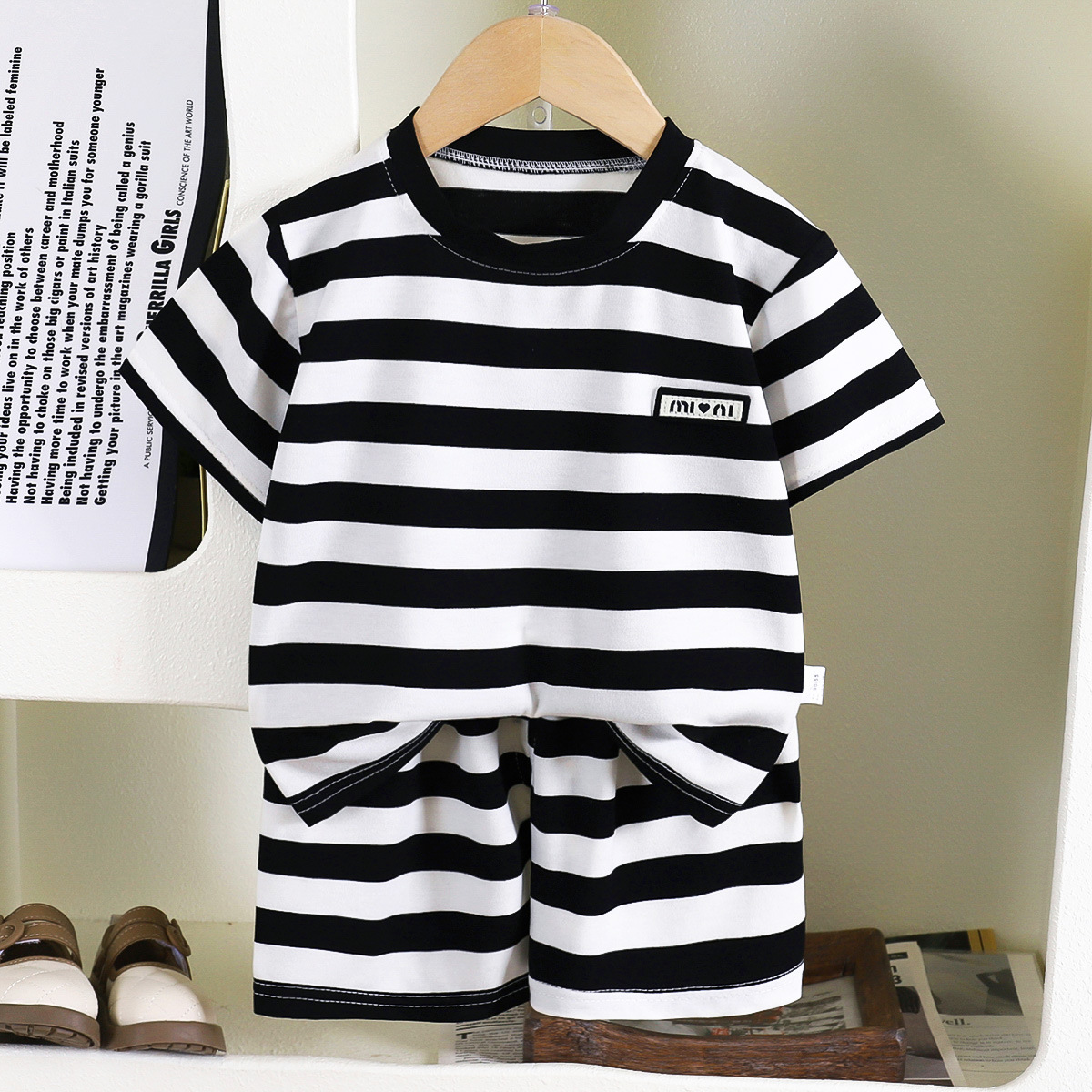 새로운 여름 어린이 상단 및 하단 의류 세트 스트라이프 - Baby Clothing Bundles 리뷰 및 가격